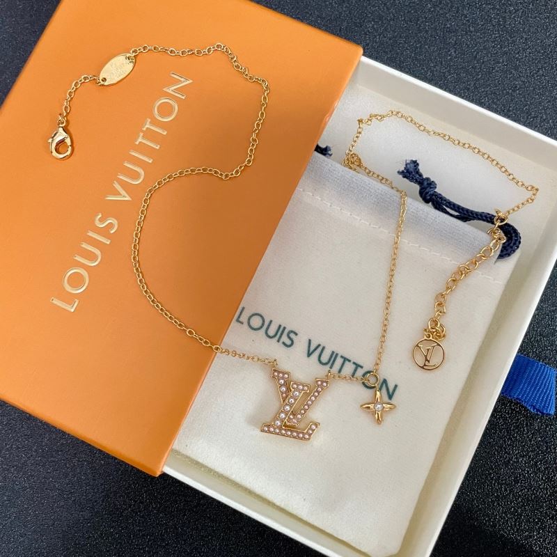 Louis Vuitton Necklaces